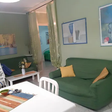 Pm 108 Viale Europa Apartman *