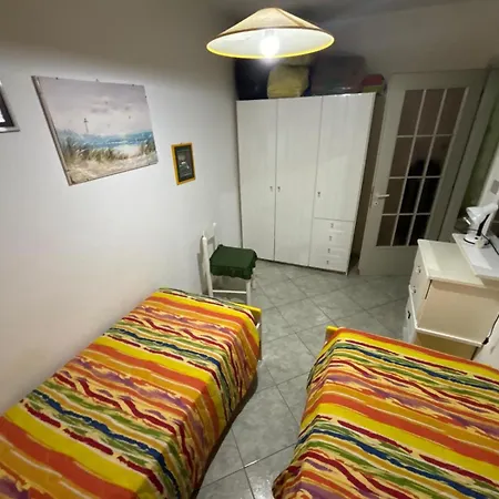 Pm 108 Viale Europa Apartman